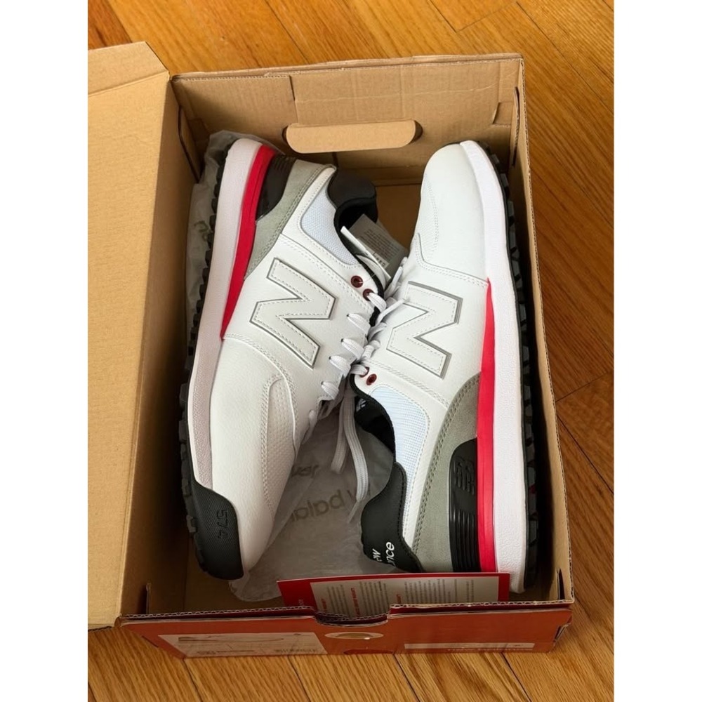 New Balance 574 Greens v2 Golf Men size 10.5 waterproof NIB sneakers w box